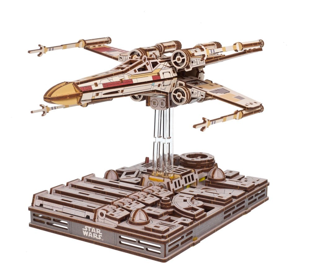 Star Wars 3D Wooden Puzzle Luke Skywalker's X-Wing Starfighter