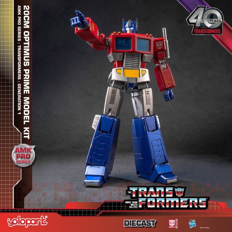 Transformers: Generation One AMK Pro Series Plastic Model Kit Optimus Prime 20 cm