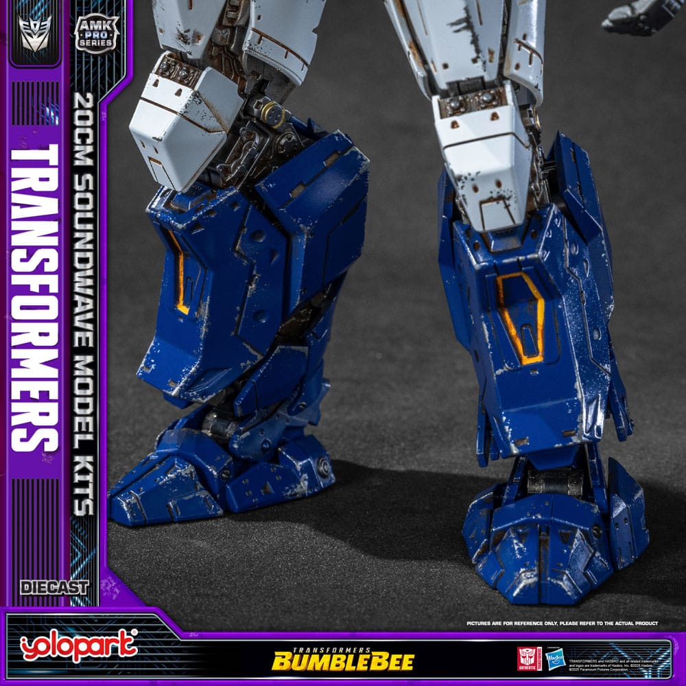 Transformers: Bumblebee AMK Pro Series Plastic Model Kit Soundwave (Oversea Version) 20 cm