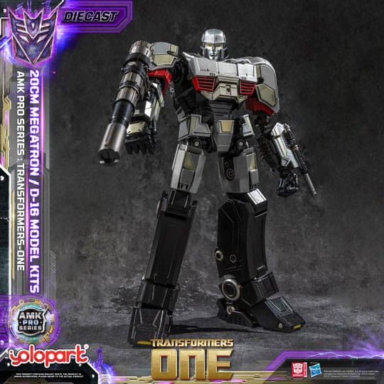 Transformers: Generation One AMK Pro Series Plastic Model Kit D-16/Megatron Final Form 20 cm