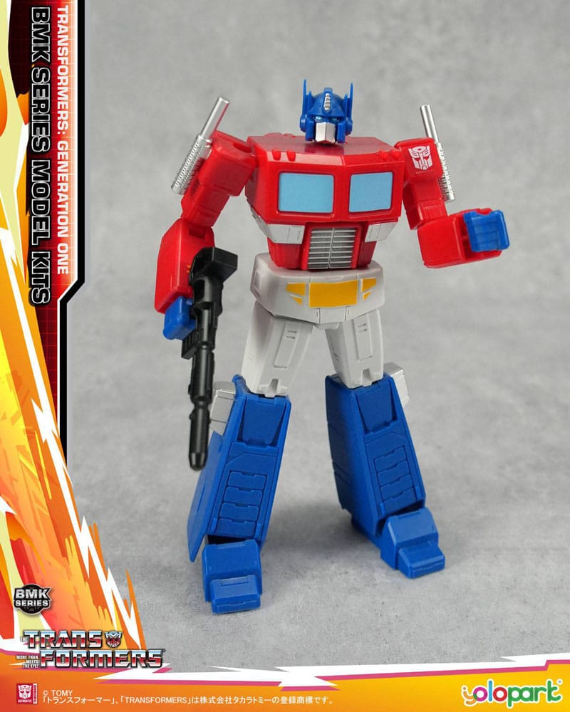 Transformers Generation One BMK Series Model Kit Optimus Prime 16 cm     - Damaged packaging
