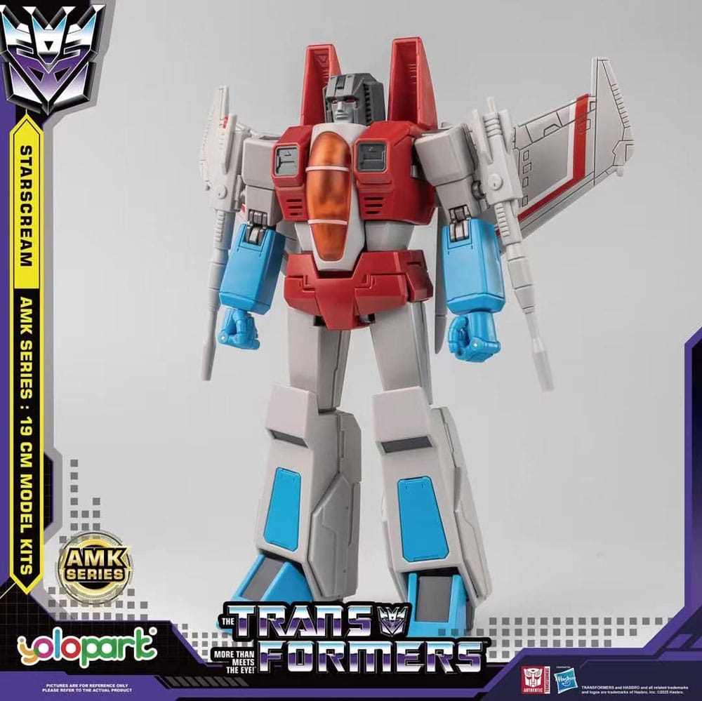 Transformers Generation One AMK Series Plastic Model Kit Starscream 19 cm     - Severely damaged packaging