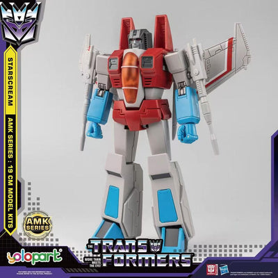 Transformers Generation One AMK Series Plastic Model Kit Starscream 19 cm     - Severely damaged packaging
