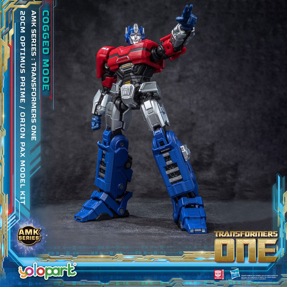 Transformers 8 AMK Series Plastic Model Kit Orion Pax 20 cm