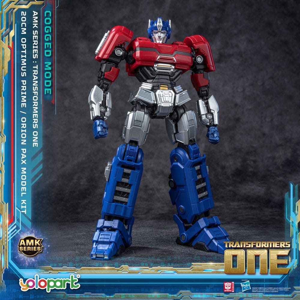 Transformers 8 AMK Series Plastic Model Kit Orion Pax 20 cm